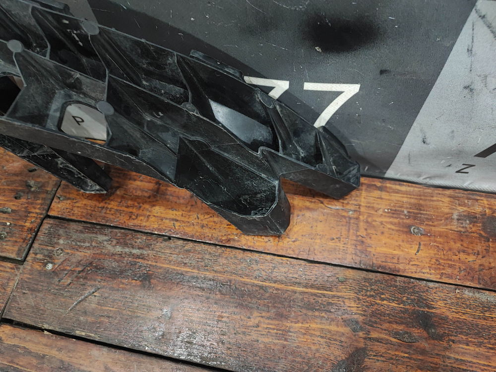 Кронштейн фары левый Haval F7 1 19-24 Б/У Оригинал 4121305XKQ00A