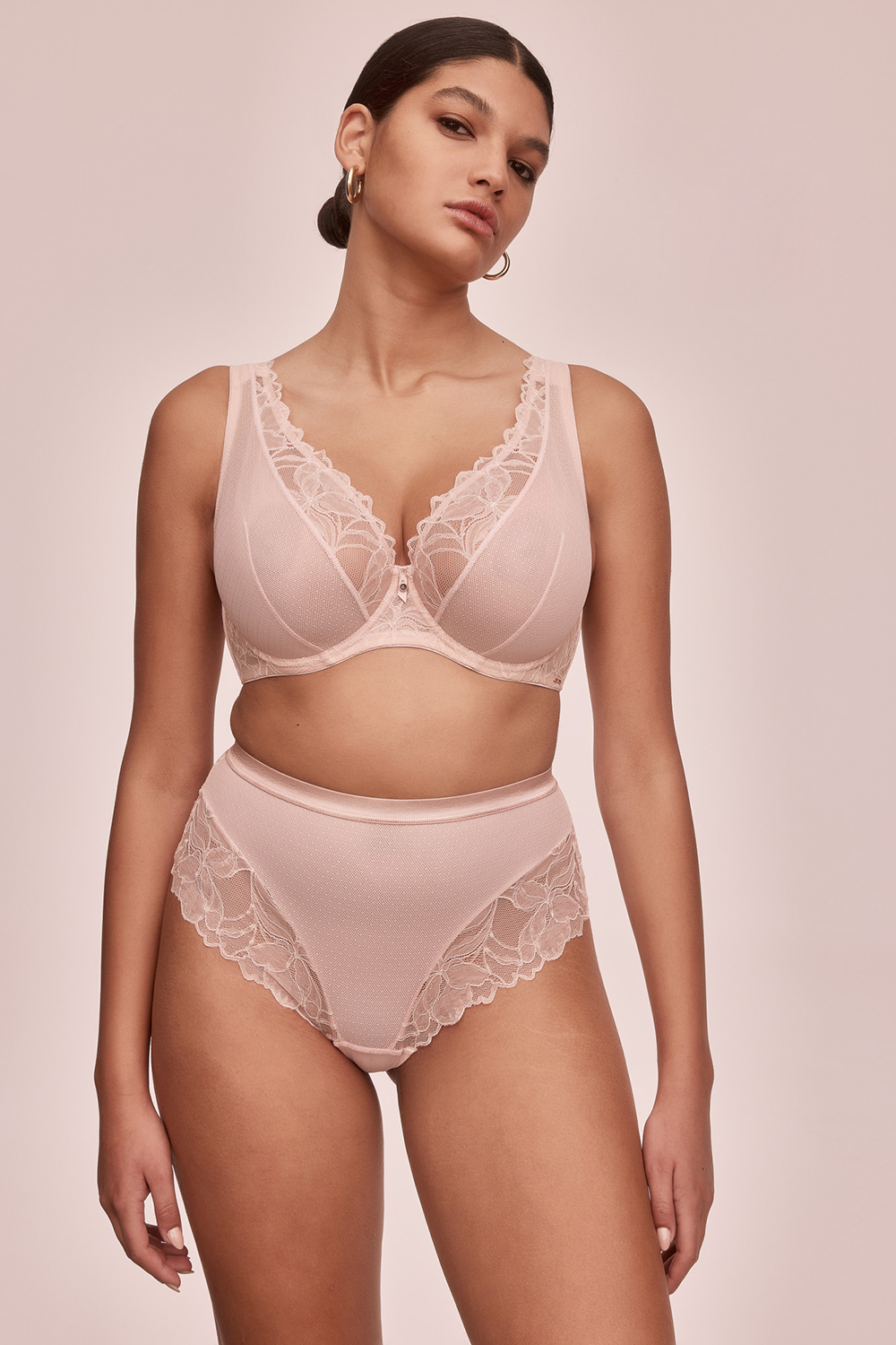 Бюстгальтер Glow M Plus Bralette Alles