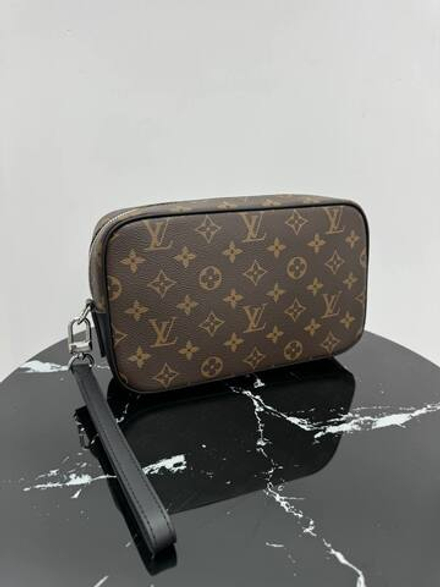 Барсетка Louis Vuitton