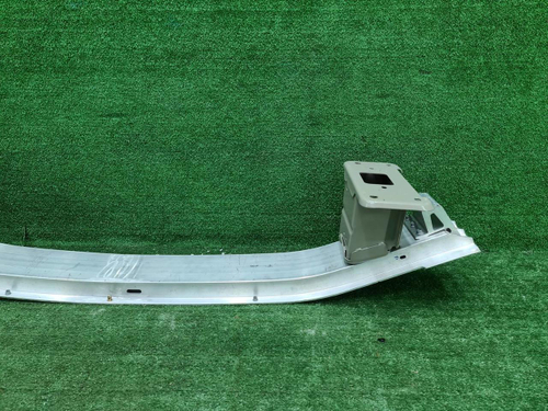 Усилитель передний Lixiang L7 (2022-н.в.)