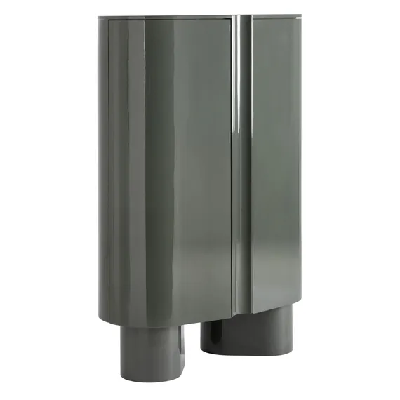 Современный шкаф Saxby