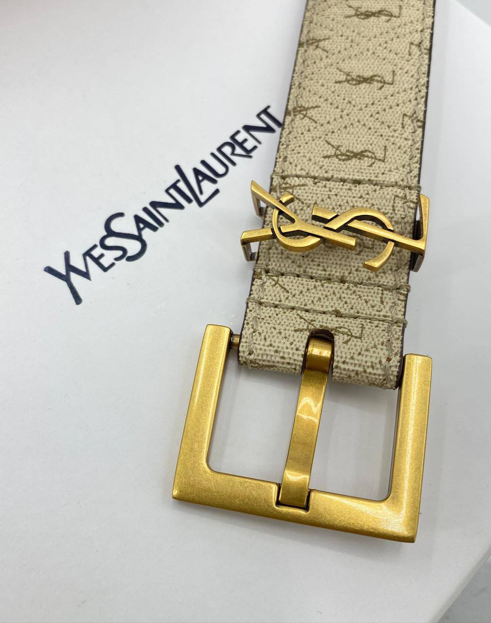 Ремень Yves Saint Laurent