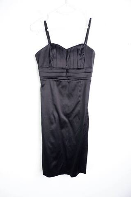 Платье Riwas для вечернего образа, визуально на 36 размер