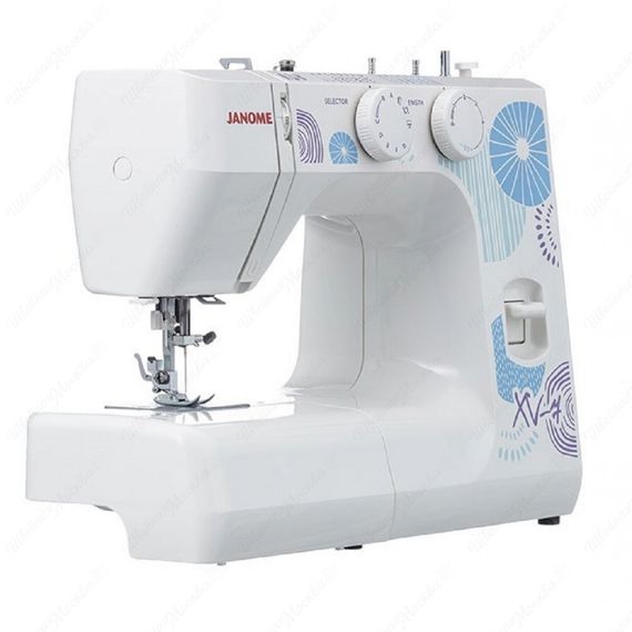Швейная машина Janome XV-7