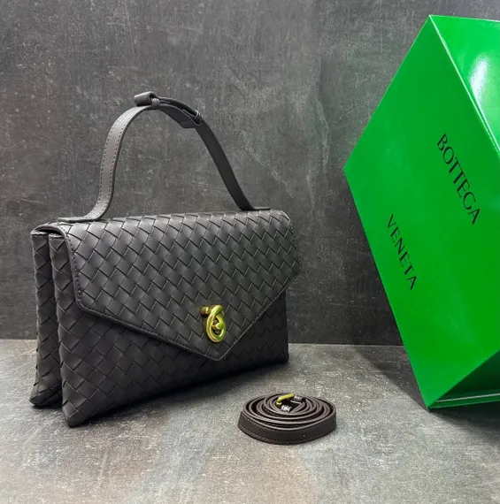 Сумка Bottega Veneta Knot Lock