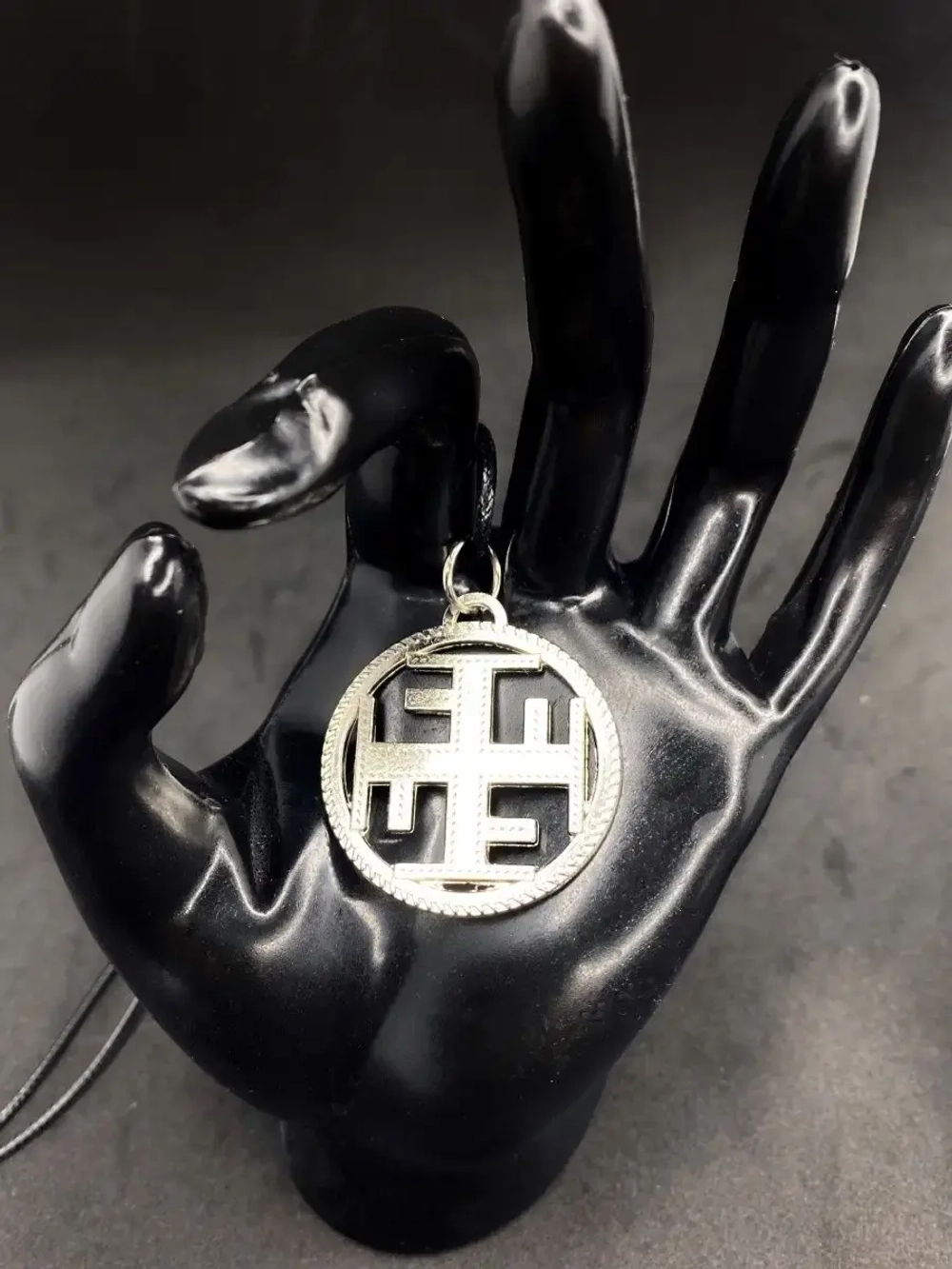 Защитный магический славянский кулон оберег Ратиборец сталь