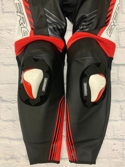 Мотокомбинезон раздельный кожаный BERG Triger Red 52