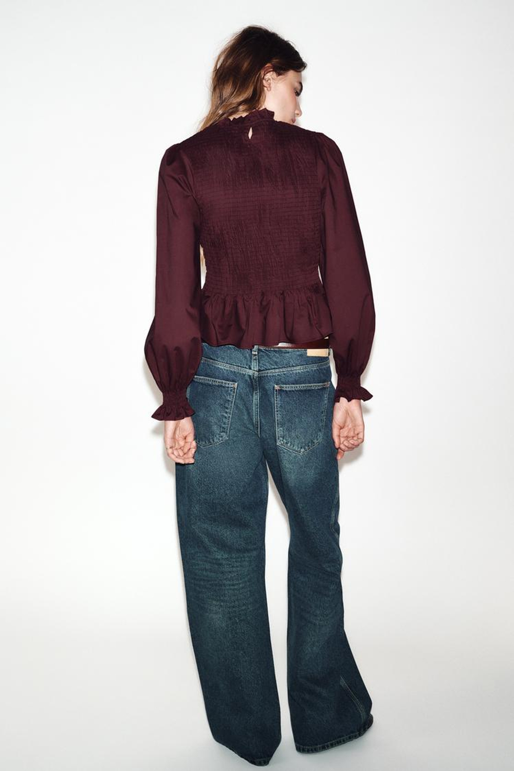 ZARA РУБАШКА С ЖАТЫМ ЭФФЕКТОМ, БУРГУНДИ