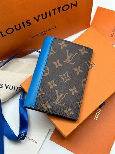 Обложка для паспорта Louis Vuitton
