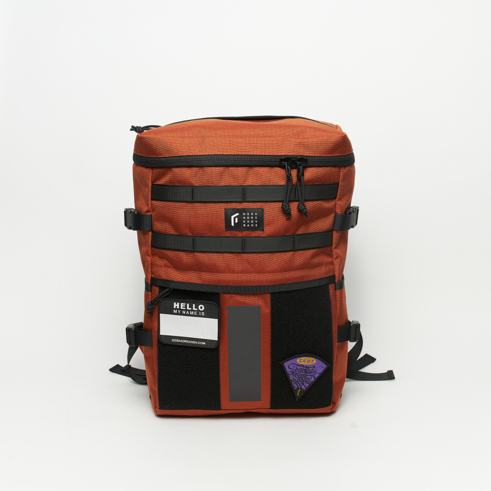 Шеврон GO белый/черный