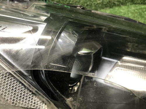 Битая Фара правая Maserati Levante (2016-2020) LED