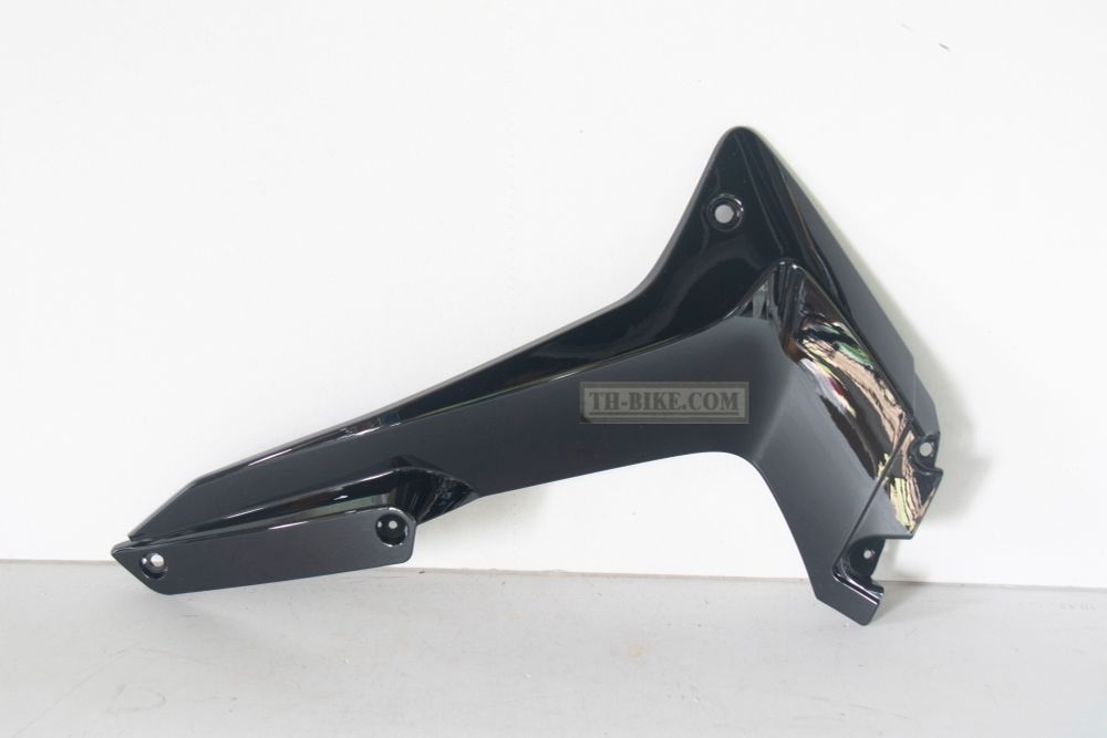 64370-KYJ-900ZG. PANEL, R. MIDDLE *NH1* (NH1 BLACK). Honda CBR250R/RA 2011-2014