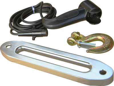 Лебёдка автомобильная электрическая 12V Runva 6000 lbs 2722 кг (синтетический трос)