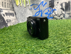 FujiFilm X70