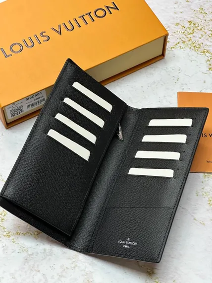 Бумажник Louis Vuitton Brazza серый