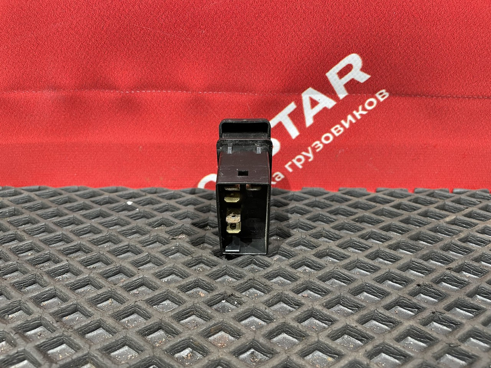 Кнопка блокировки дифференциала