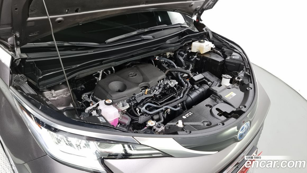 Toyota Sienna 4 Generation 2.5 Hybrid 2WD (08.2023)