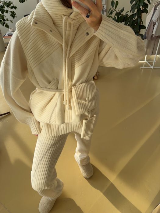 ПОЯС АНИТ МОЛОЧНЫЙ