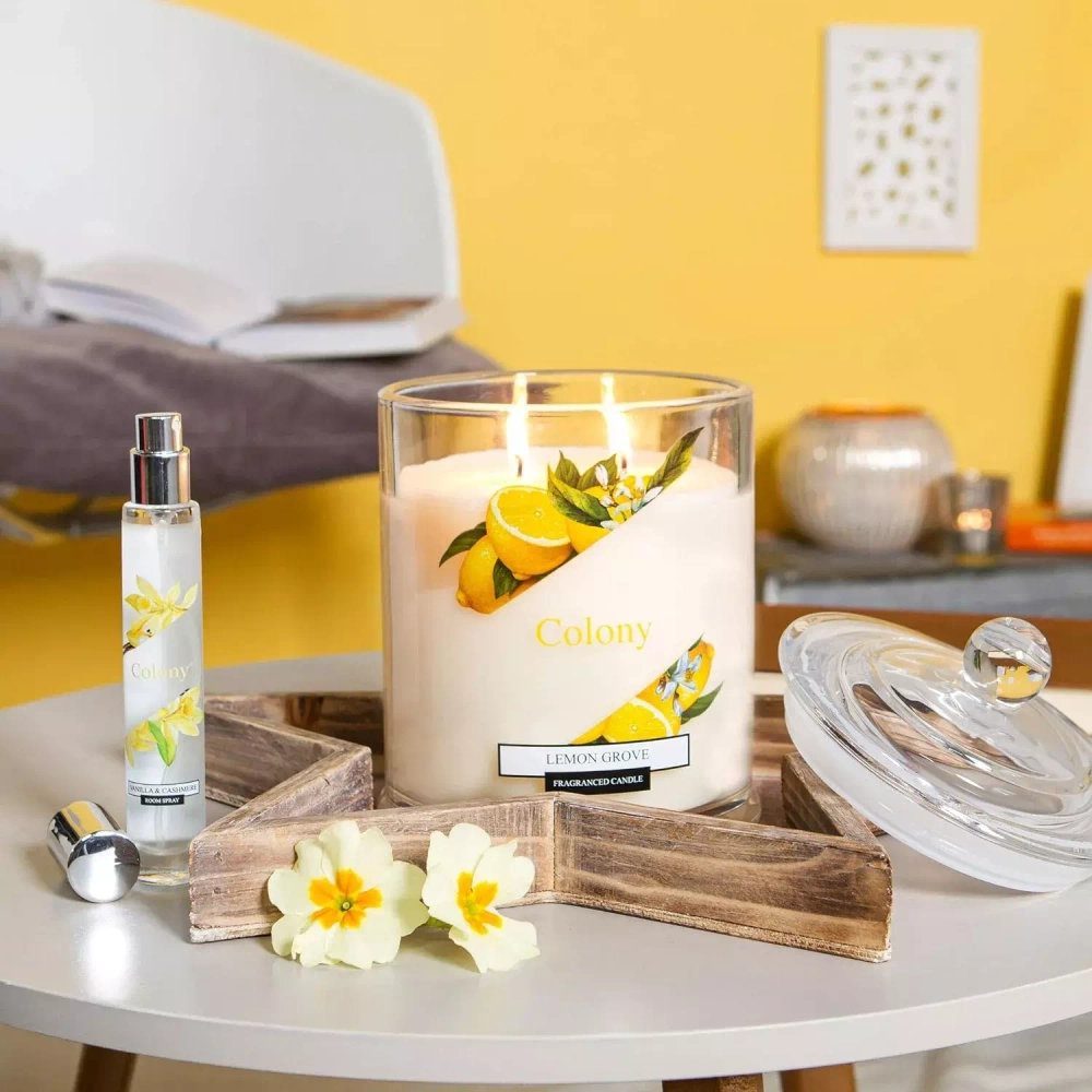 Wax Lyrical - Ароматическая свеча Colony 10х14,3см 48ч Lemon Grove / артикул   COL0206  / GTIN 5015802229332