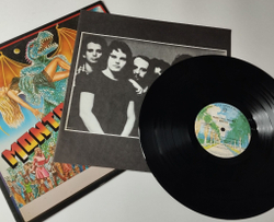 Винтажная виниловая пластинка LP Warner Bros Presents Montrose (Japan 1975) (No Obi) Twenty Flight Rock