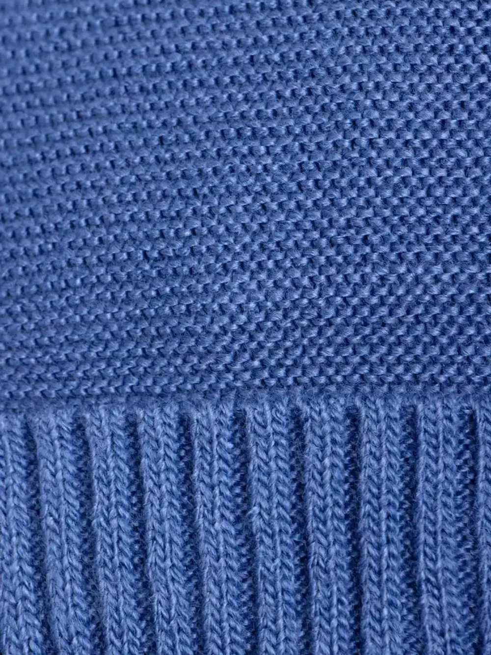 Шапка для мальчика осенняя с ушками и снудом