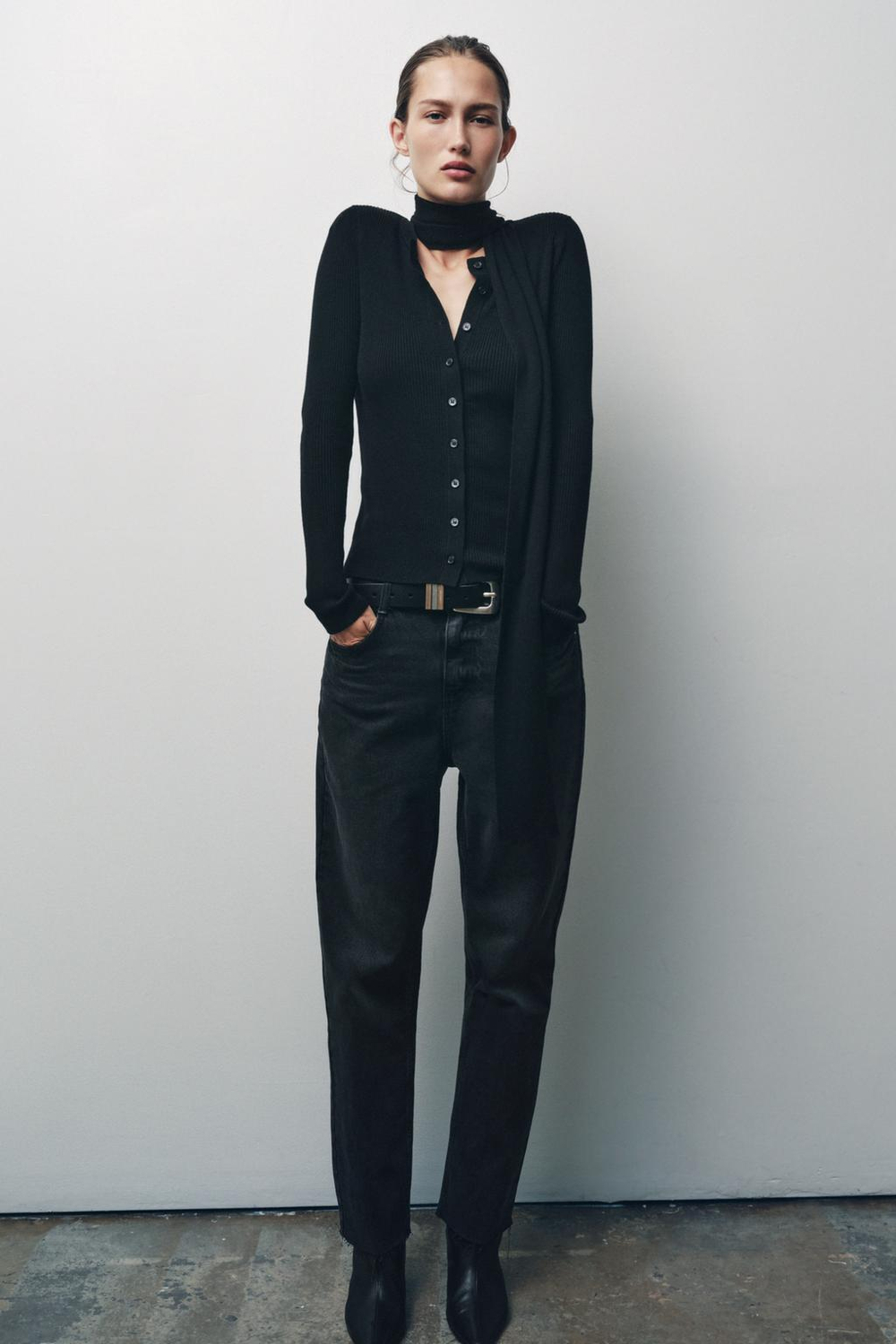 ZARA КАРДИГАН В РУБЧИК С ШАРФОМ, ЧЕРНЫЙ