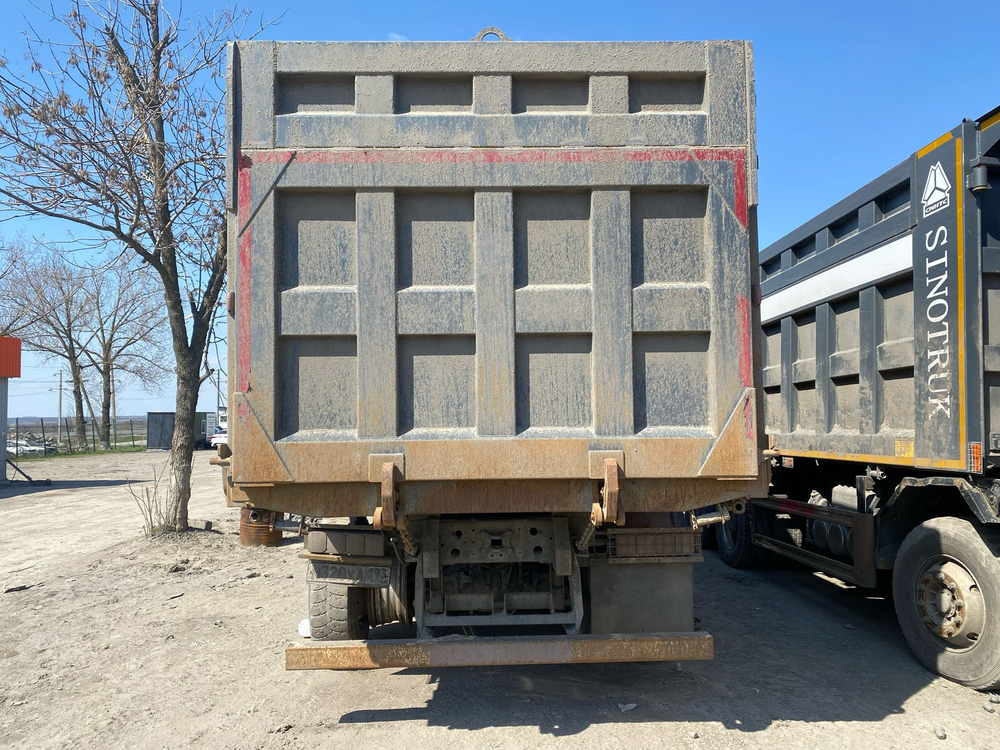 Howo T5G 8x4 Самосвал ZZ3317V386GE1 (Дизельный, 10,5 л, 440 л.с., МТ)