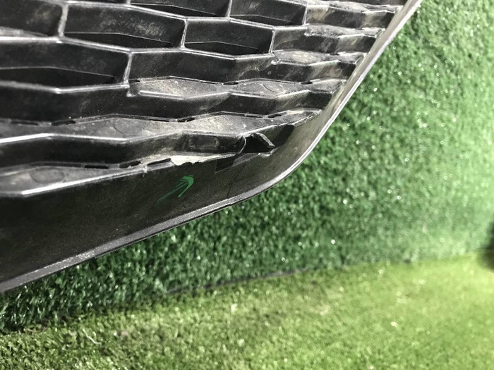 Решетка радиатора Nissan Qashqai J11 (2013-2019)