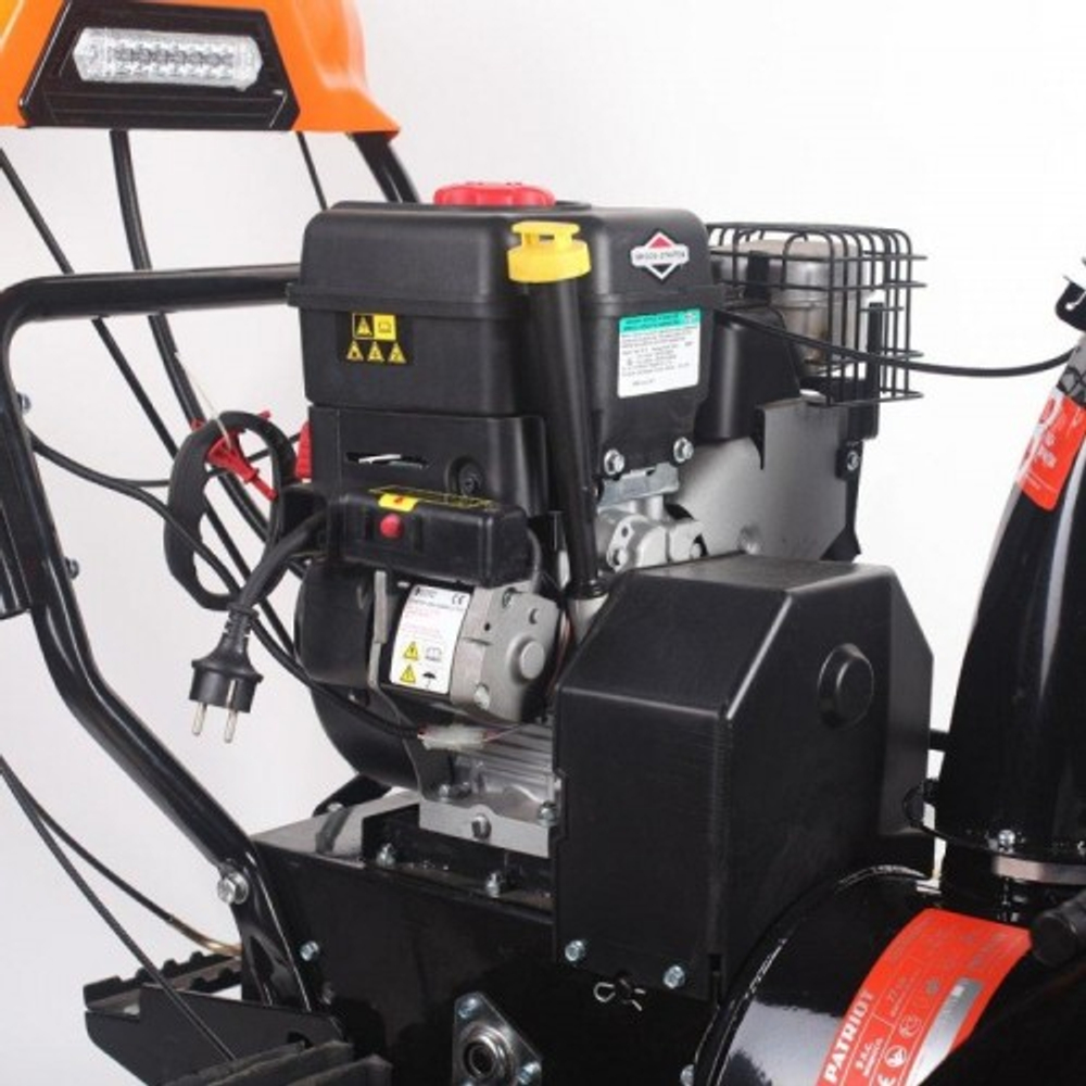 Снегоуборщик бензиновый гусеничный PATRIOT PRO 951 ED с электростартером 220В 426108445