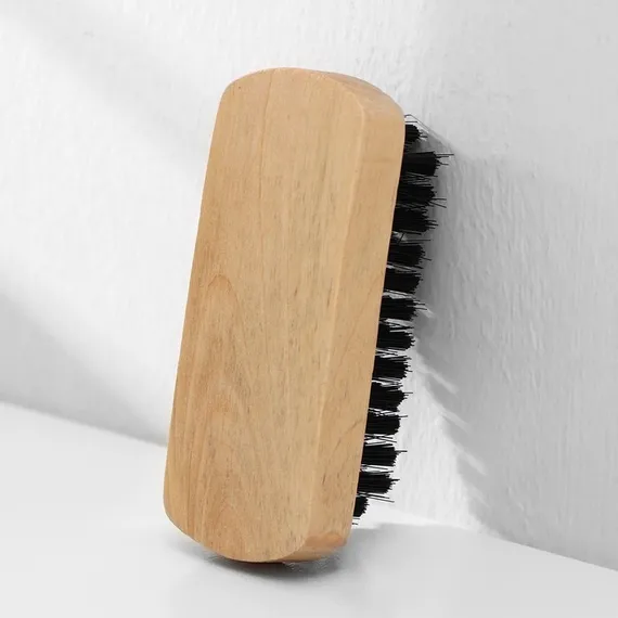 Щётка для одежды и обуви, 8,3×3,5×2,5 см, искусственная щетина