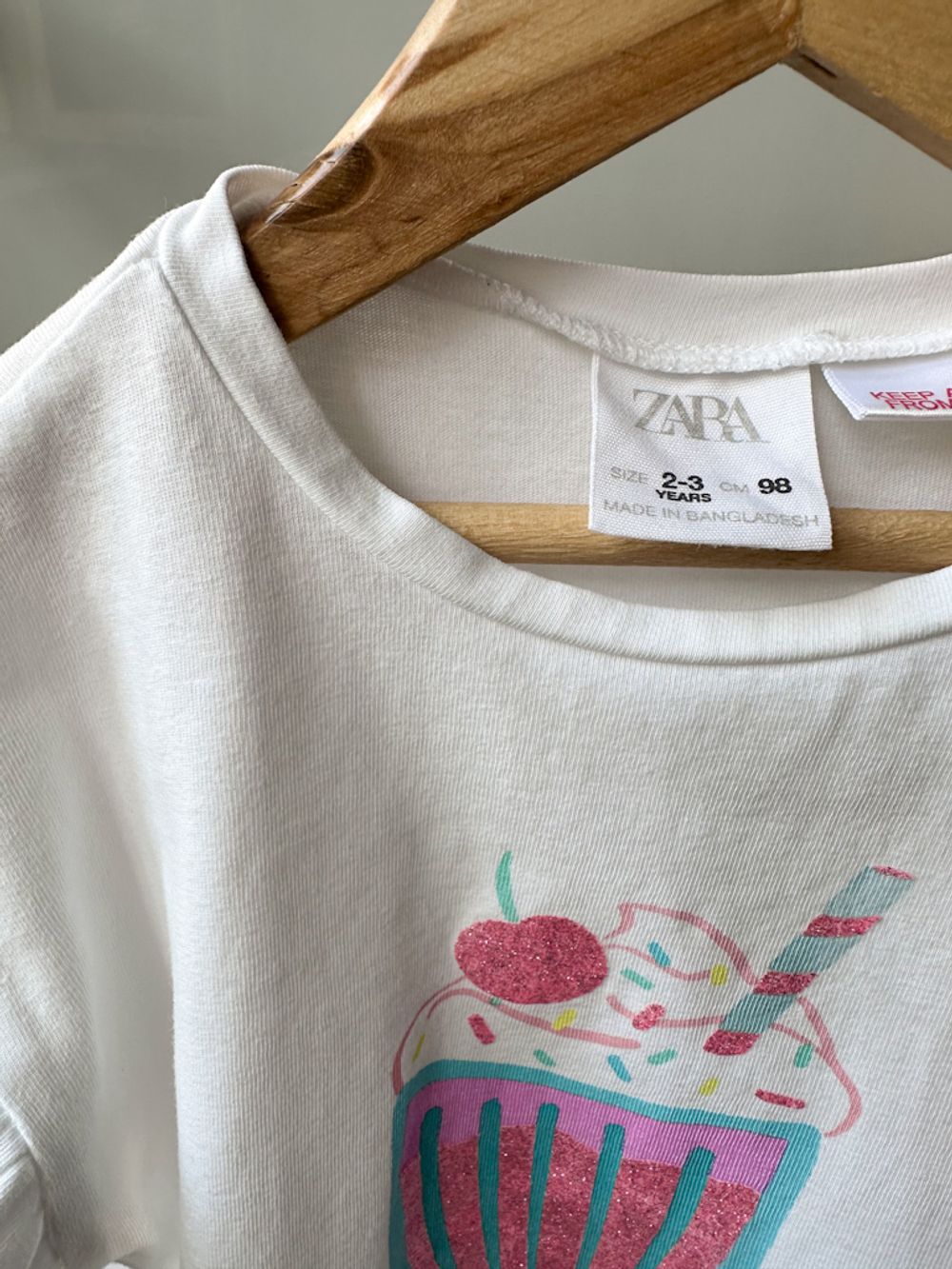 Комплект Zara (2 блузки, 1 футболка и пижама), 98