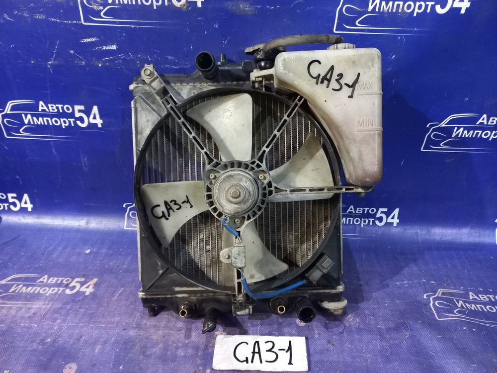 Радиатор двигателя Honda LOGO 1996