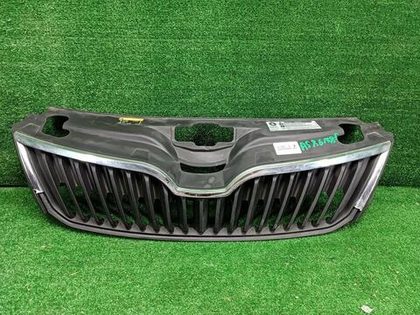 Решетка радиатора Skoda Rapid 1 (2012-2020)