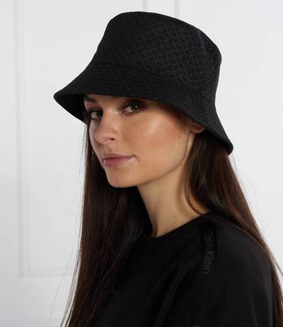 Двусторонняя шляпа Calvin Klein - черный(K60K611998)