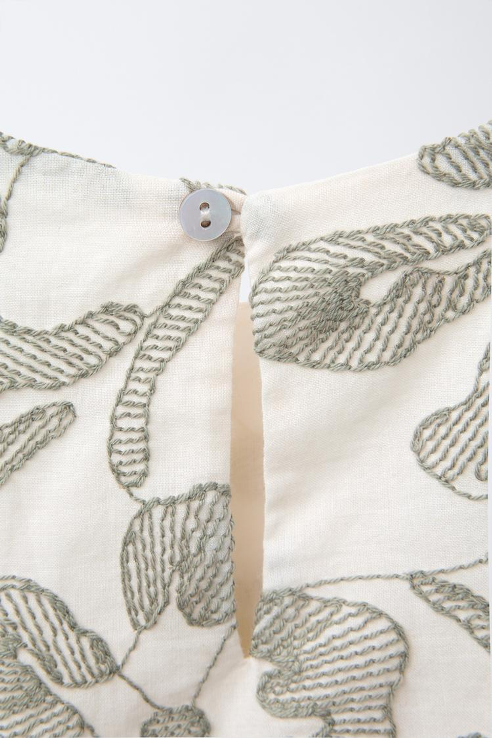 ZARA БЛУЗА С ЦВЕТОЧНОЙ ВЫШИВКОЙ, МЯГКИЙ ЗЕЛЕНЫЙ