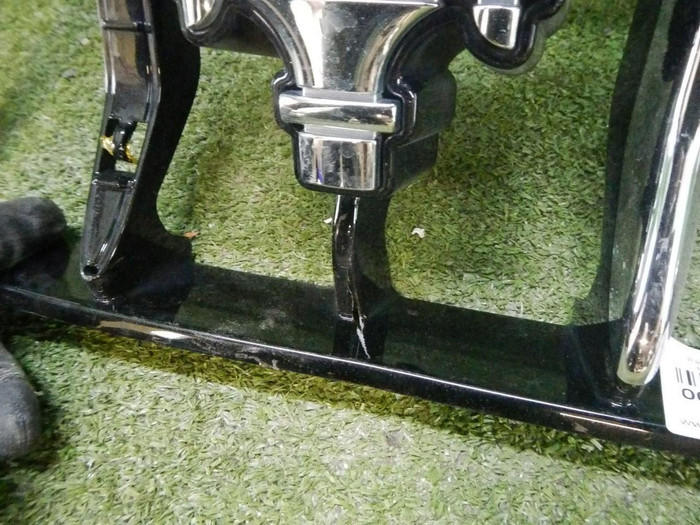 Решетка радиатора Maserati Levante (2016-2020)