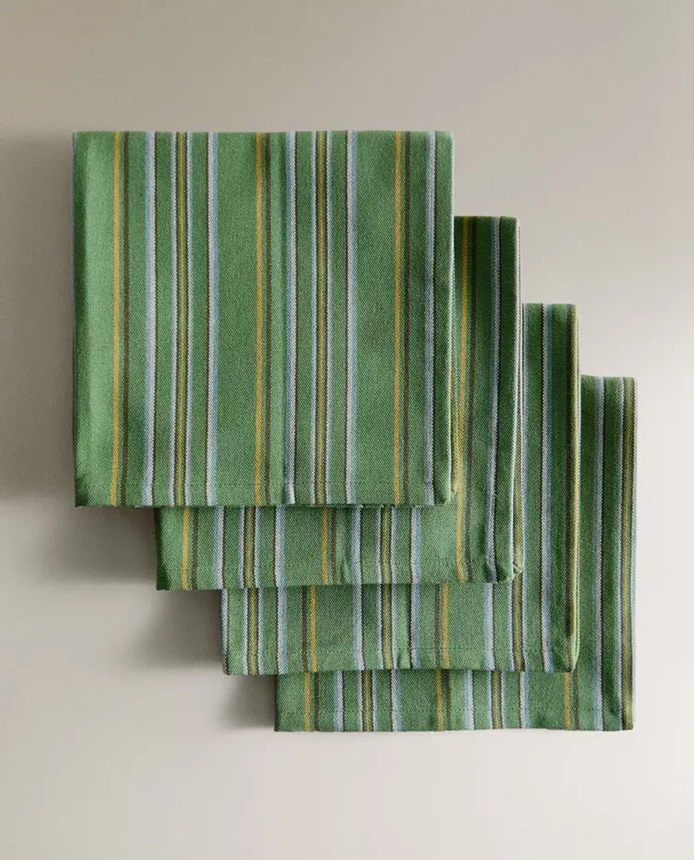 ZARA HOME НАБОР САЛФЕТОК ИЗ ХЛОПКА В РАЗНОЦВЕТНУЮ ПОЛОСКУ, ЗЕЛЕНЫЙ