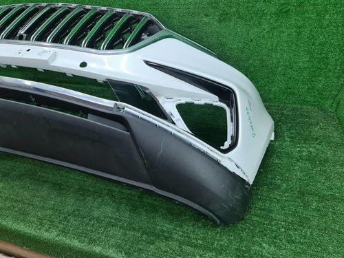 Бампер передний Hongqi HS5 (2019-н.в.)