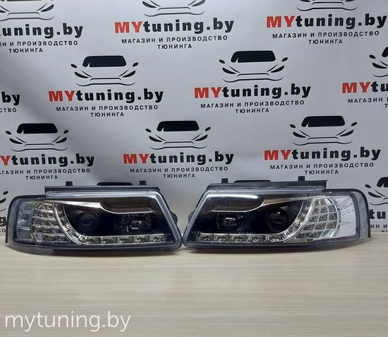 Передние фары VW Passat B5 daylight black