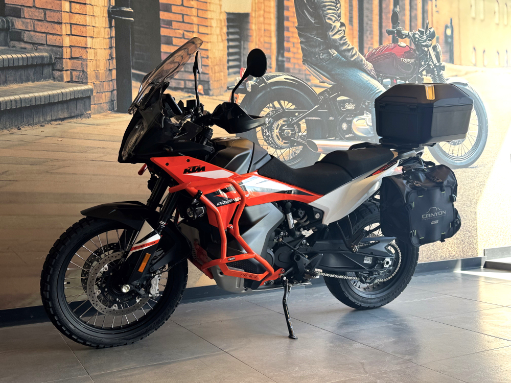 KTM 890 Adventure, 2024