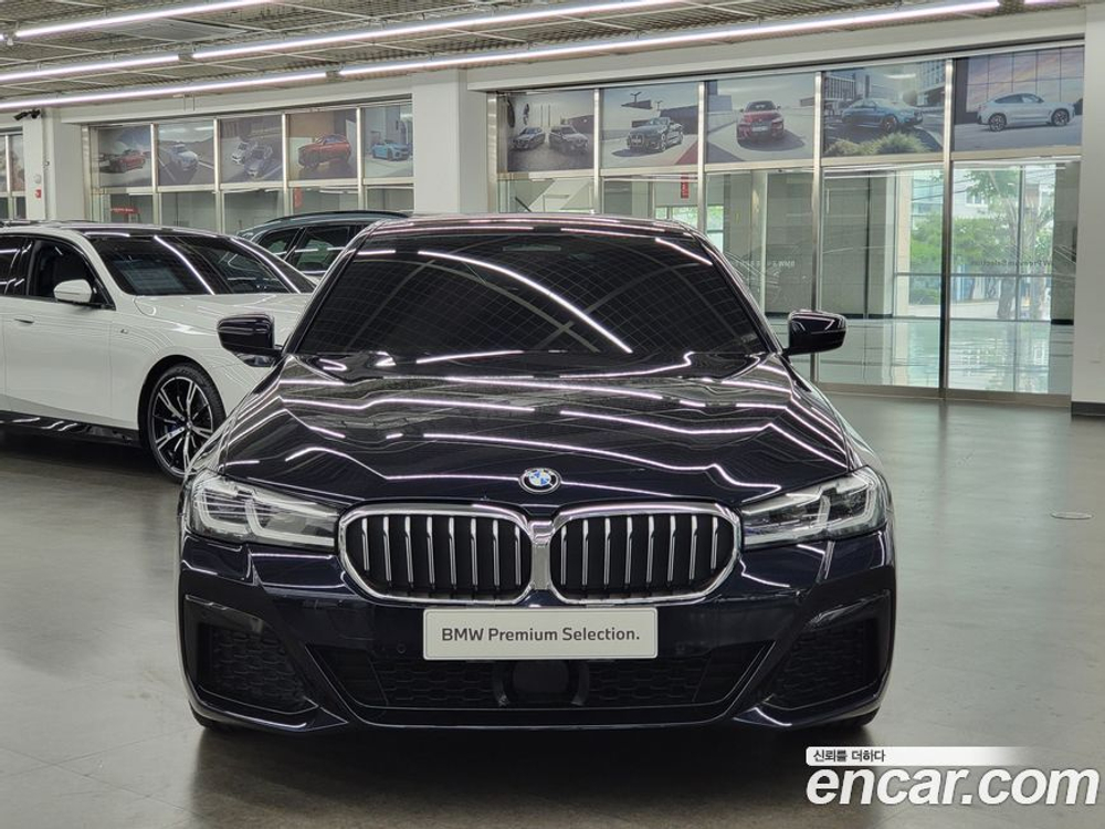 BMW 5 Series (G30) 523d M Sports (01.2021)