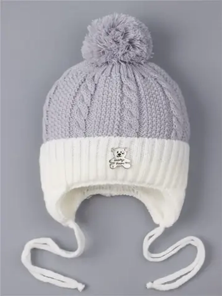 Шапка вязаная демисезонная для детей