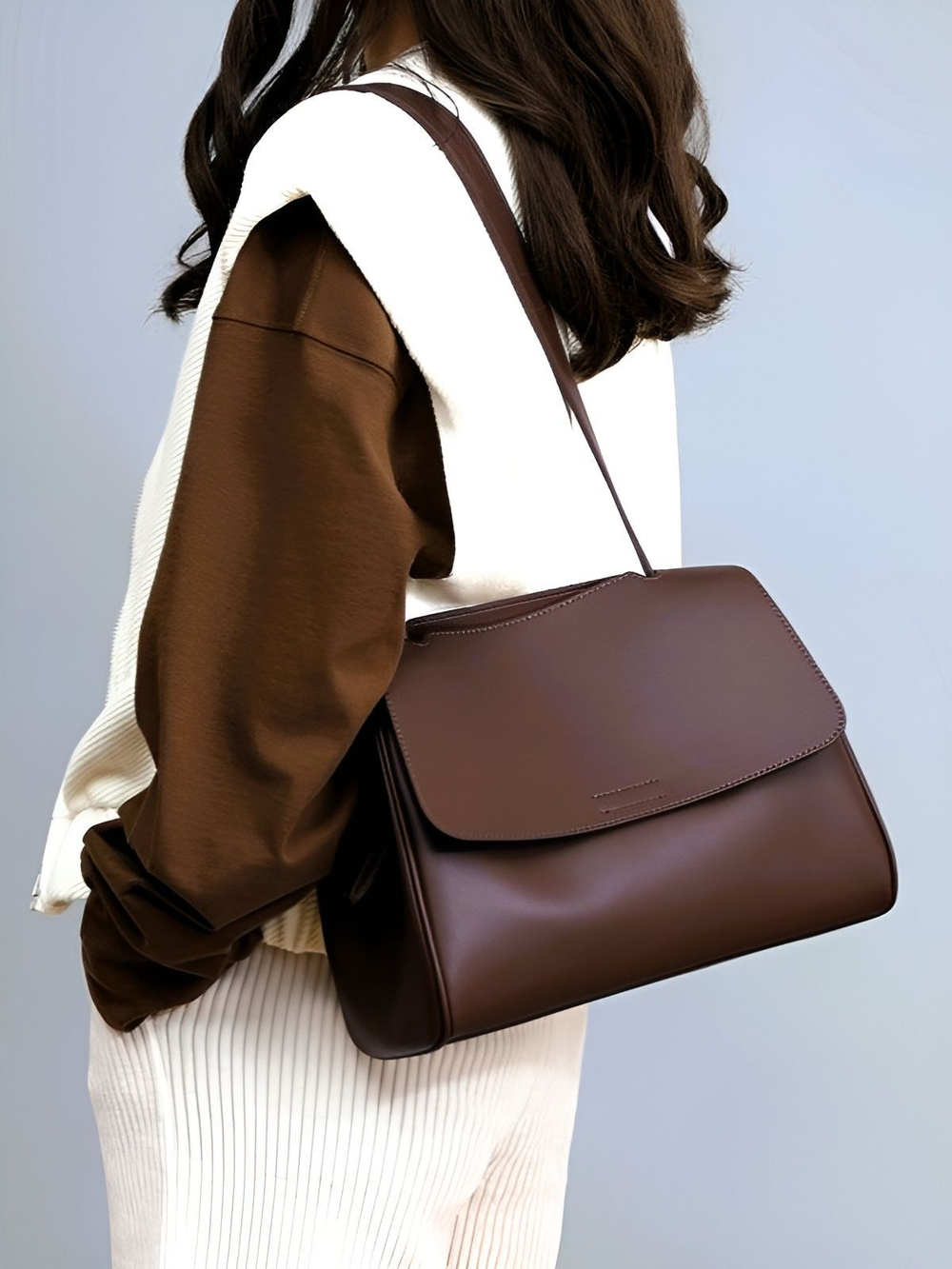 женская сумка на плечо из натуральной кожи