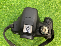 Canon 1200D + 18-55mm 19000 кадров
