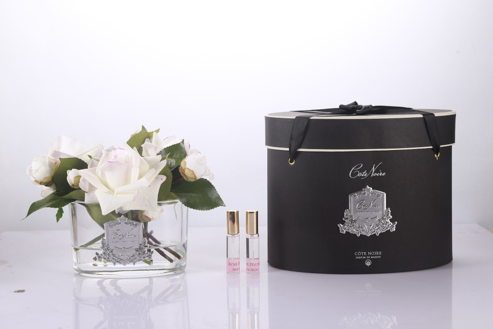 Букет роз ароматизированный в прозрачной вазе и 2 спрея Cote Noire Oval Pink Blush