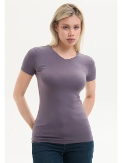 Футболка летняя с V-вырезом