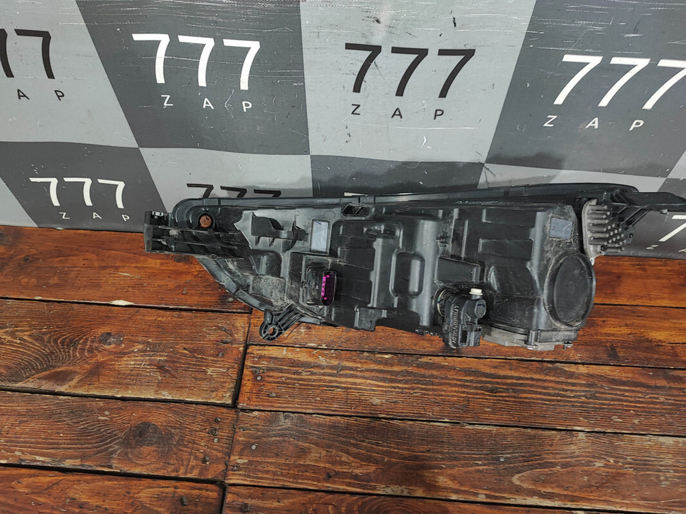 Фара правая LED Chery Tiggo 8 Pro 21-нв Б/У Оригинал 605000235AA