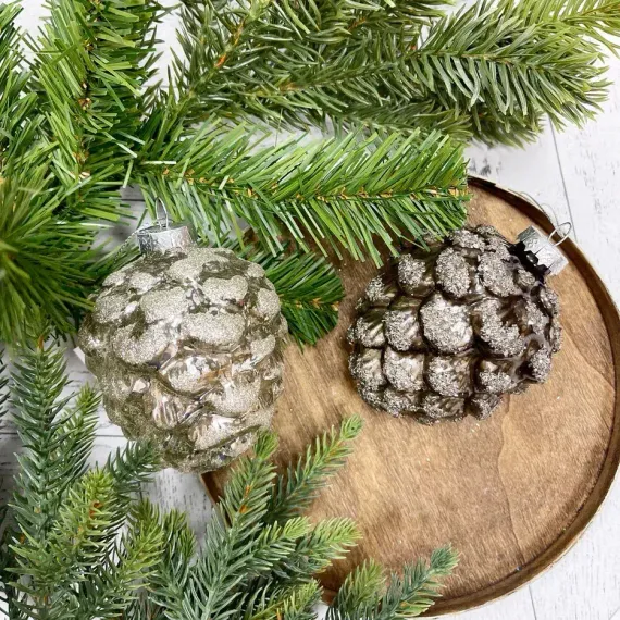 Елочное украшение Шишка от белки 10 см., темно-шоколадный, стекло, 1 шт., Christmas DeLuxe (88122/1)