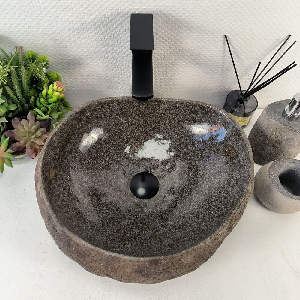 Раковина из речного камня RS-65417 42*39*15 0861