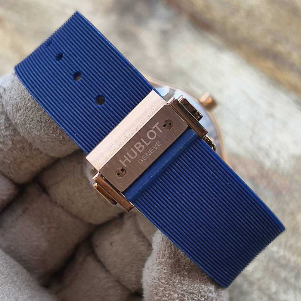 Часы Hublot